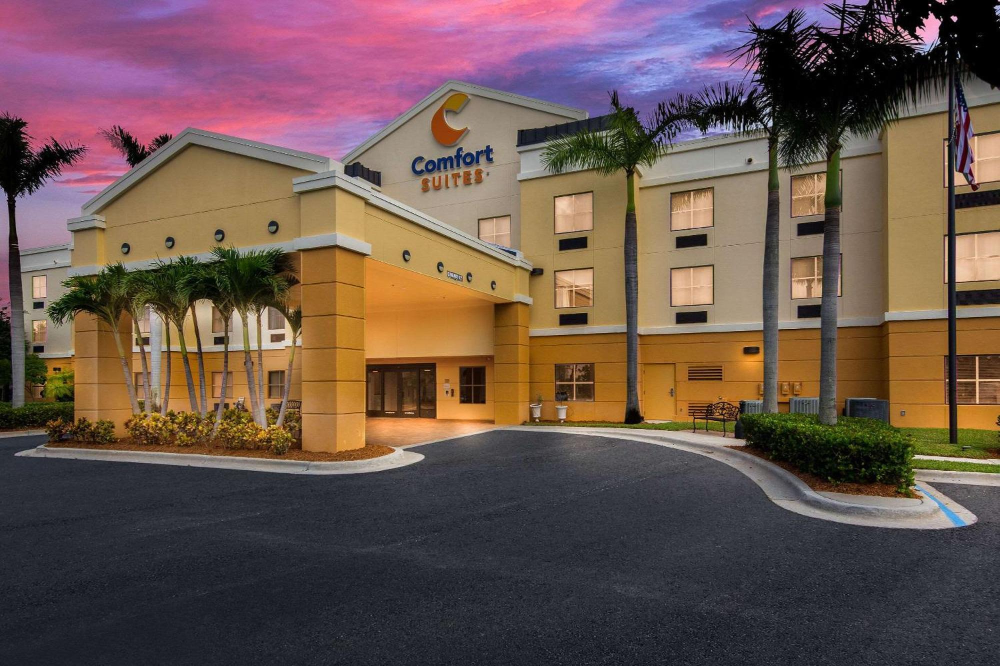Comfort Suites Vero Beach I-95 Exterior foto