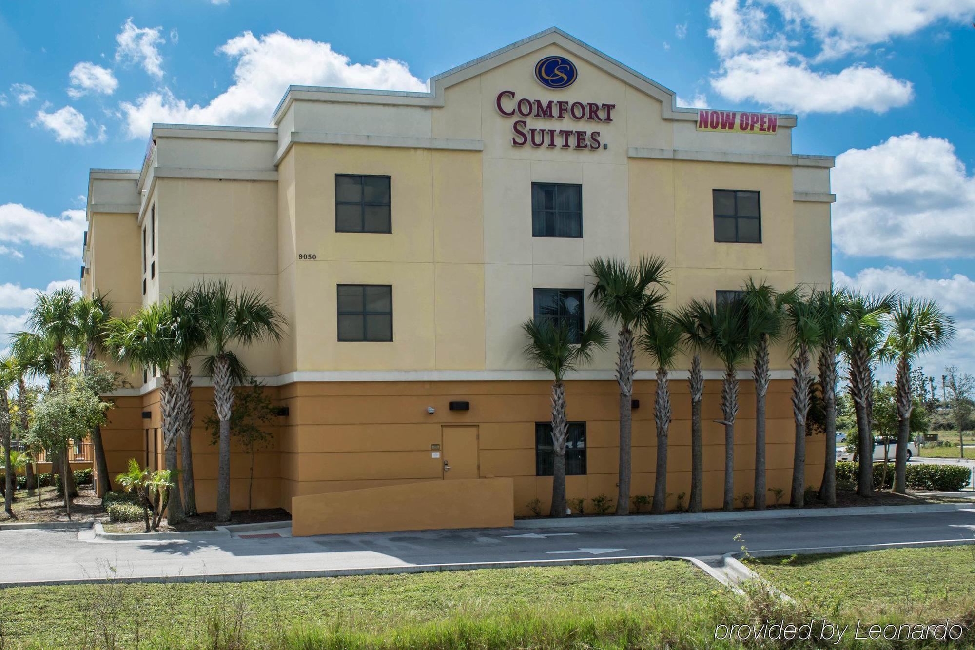Comfort Suites Vero Beach I-95 Exterior foto