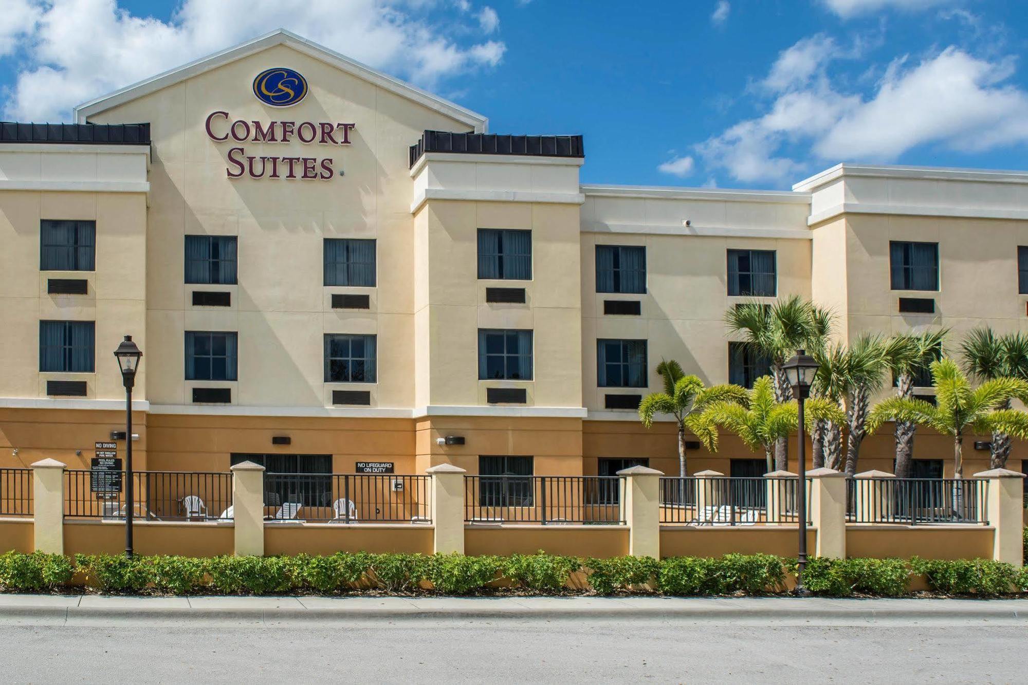 Comfort Suites Vero Beach I-95 Exterior foto